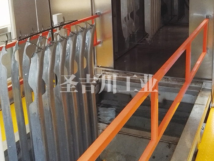 Electrophoresis tank for automobile structural parts