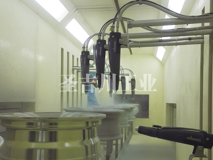 Automatic powder spraying line for aluminum wheel parts